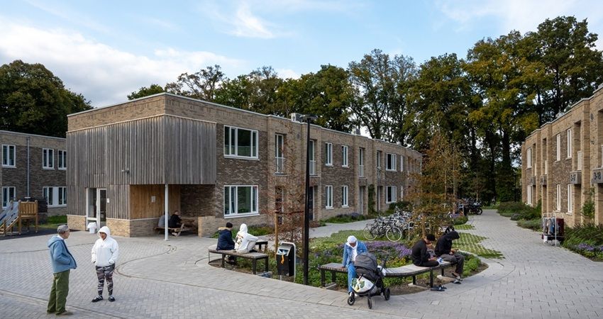 Kabinet zet 24 gemeenten onder druk om asielopvang te regelen
