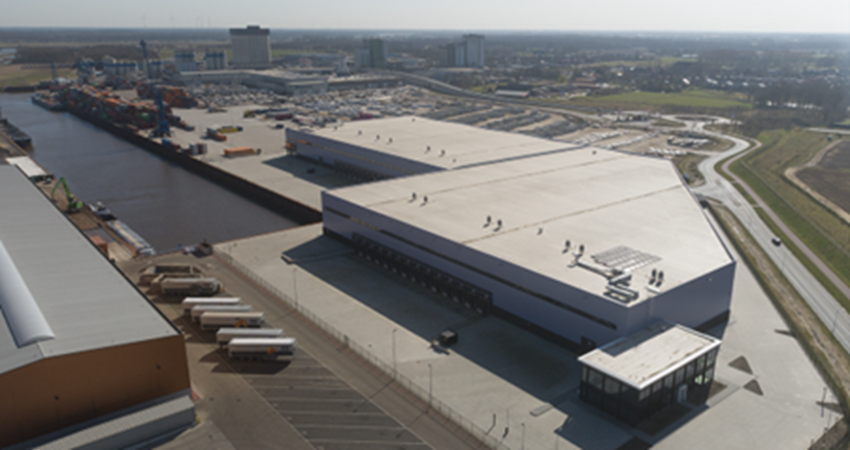Radtec Logistics huurt bedrijfsruimte aan de haven van Wanssum