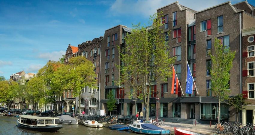Invesco verkoopt luxehotel Andaz Amsterdam aan investeerdersconsortium