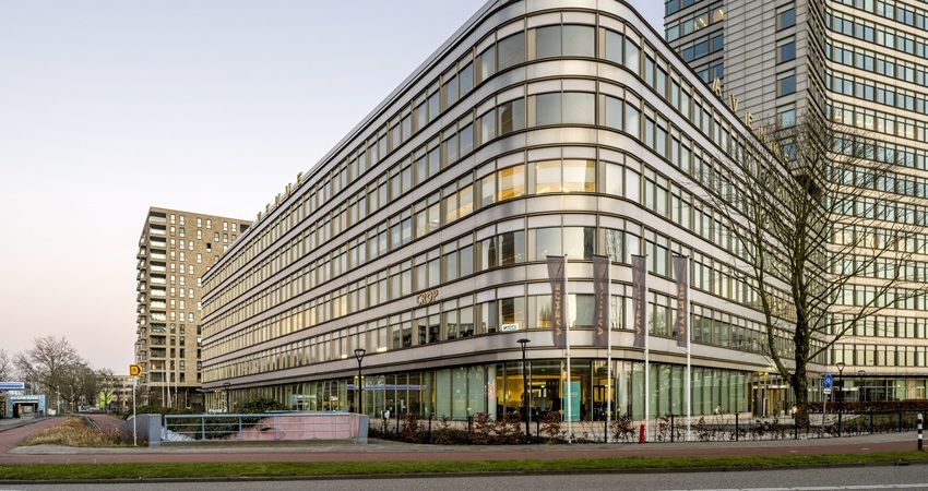 Corum koopt kantoorgebouw Avenue in Utrecht