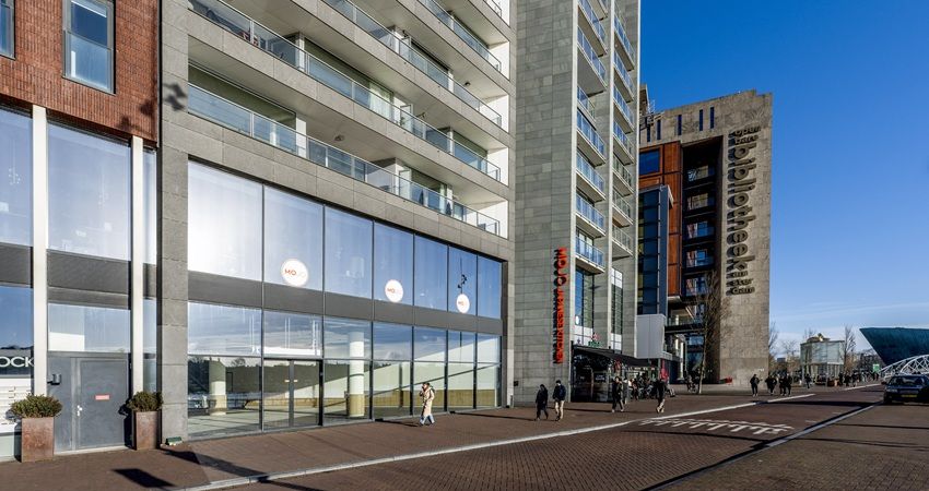 Entr huurt in De Alexander in Amsterdam van Real I.S.