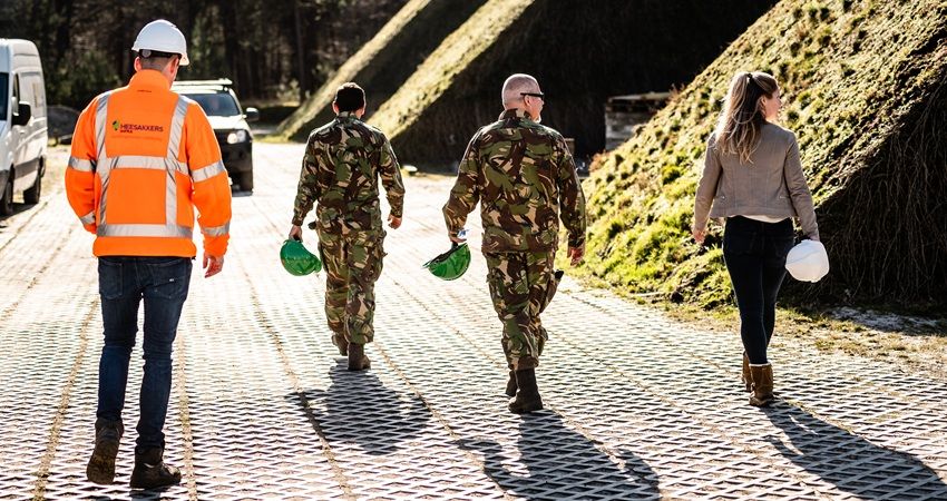 Defensie moet 3.500 gebouwen verduurzamen: ‘We verbouwen terwijl de winkel openblijft’