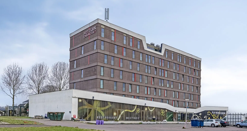 Hotel in Hoofddorp levert na gedwongen veiling 23,5 miljoen op
