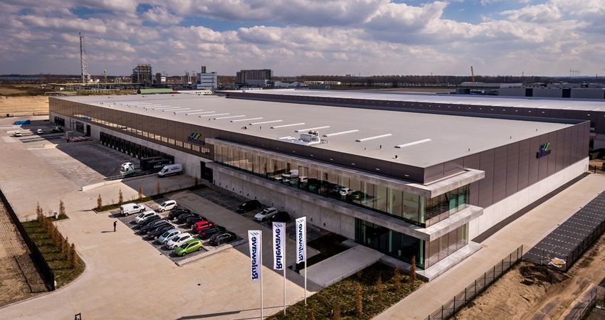 Real I.S. verlengt huur in Smartlog II Moerdijk