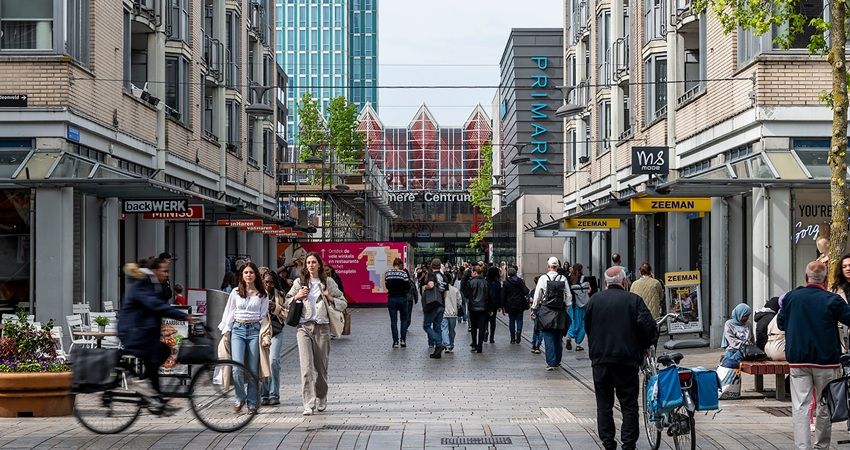 Happyfoodlovers huurt horecaruimte van Kroonenberg Groep in Almere