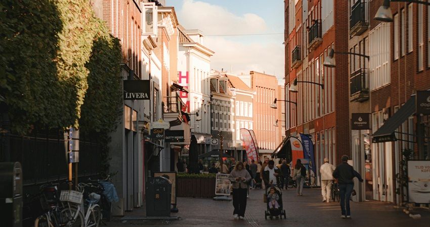 Themamaand november: Retail