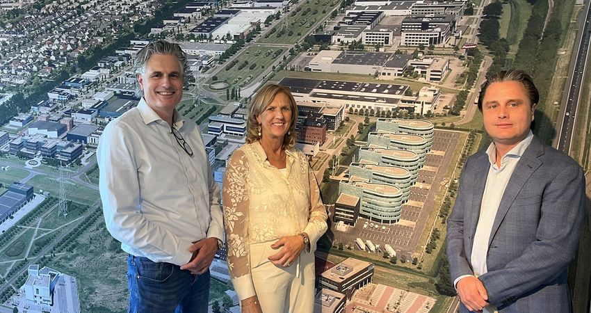 ‘We gaan niet voor kasstroom’: Eigenaar pompt miljoenen in leegstaand kantorencomplex in Almere