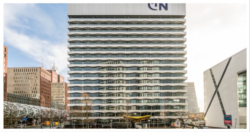 Rijksvastgoedbedrijf koopt Zilveren Toren Den Haag