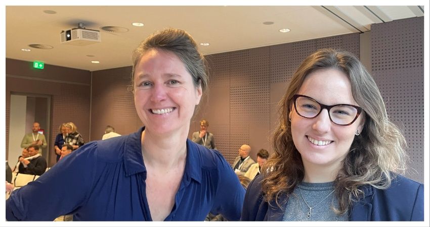 'Willen de bouwers van de galerijflats uit de vorige eeuw zich melden, svp?'