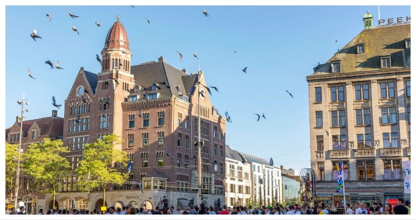 'Peek & Cloppenburg vertrekt mogelijk uit monumentaal pand op de Dam'