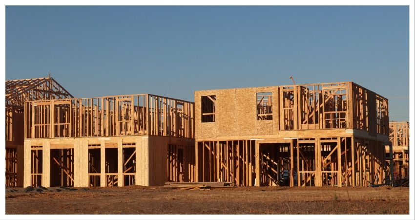 Groei in orderportefeuilles woningbouw, helft bouwers rekent op prijsstijging