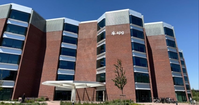 APG schrapt tot 1.200 banen om kosten te verlagen