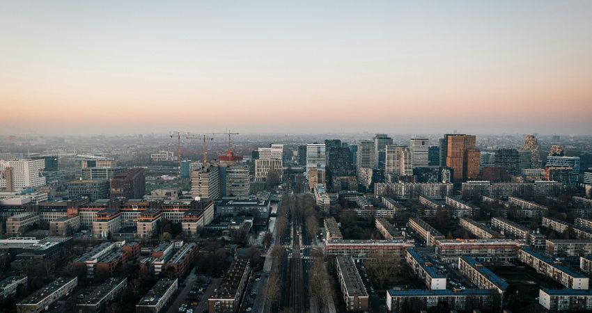 Ook in eerste kwartaal rem op beleggings- en gebruikersmarkt van kantoren