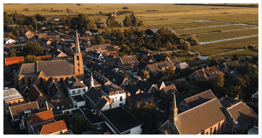 In het dorp zijn de woningen niet goedkoper