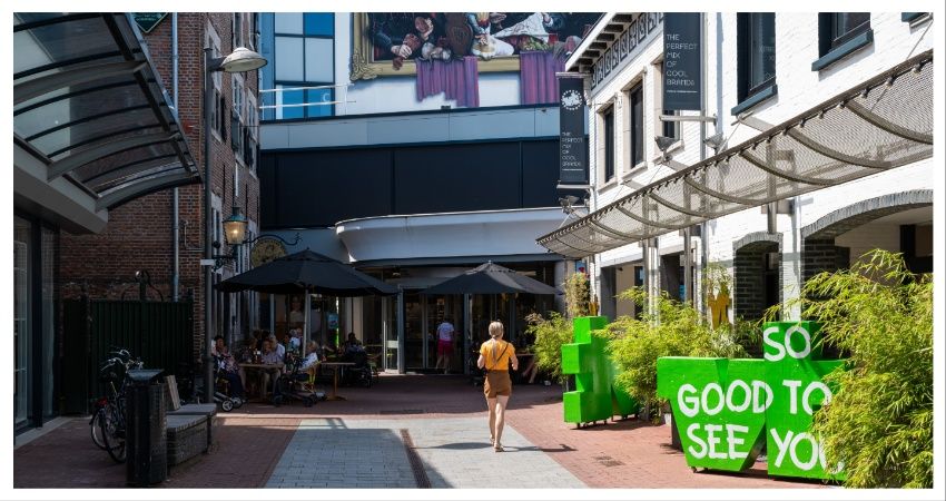 Daling bezoekers in centra zet door