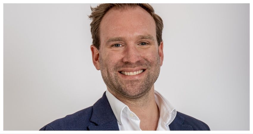 Nieuwe columnreeks over 'Twee kids met Nike’s en een Macbook'