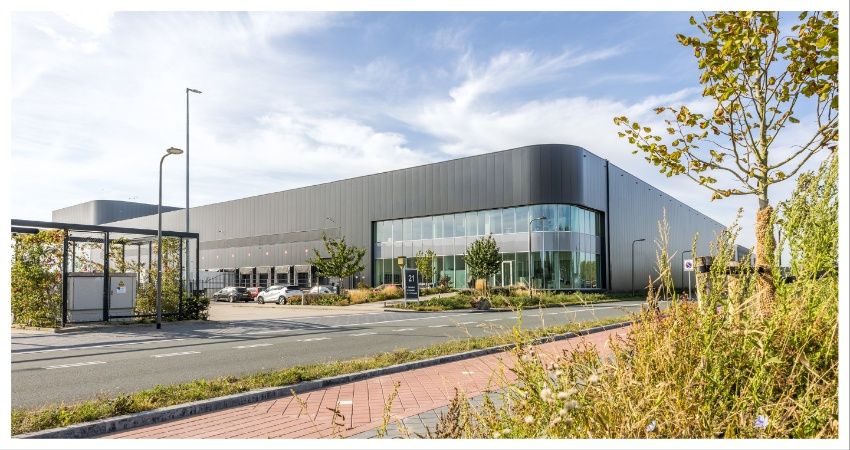 CSafe Global huurt op Schiphol