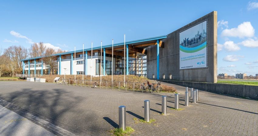 Havenbedrijf Rotterdam koopt pand Educatief Informatie Centrum op Landtong Rozenburg