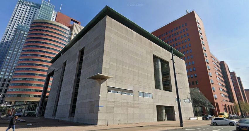 Twee Rotterdamse ambtenaren ontslagen na nieuwe onthullingen over bouwprojecten
