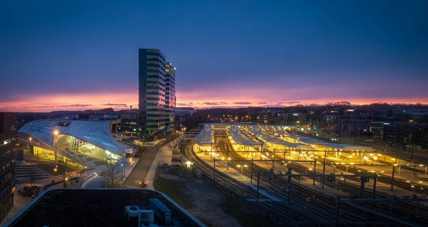Wonen buiten de Randstad, werken in Amsterdam of Utrecht: Deze regio’s voelen de druk