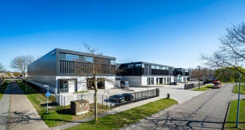 Logicor verhuurt helft van nieuw distributiecentrum in Almere aan Hitachi Rail en Picnic