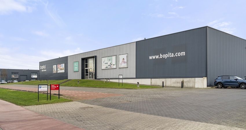 Tuinmeubelshop huurt bedrijfscomplex in Elst