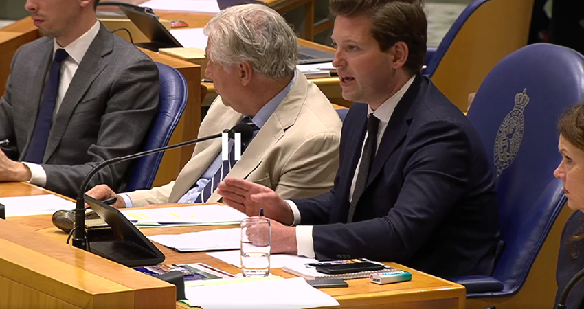 Tweede Kamer wil haast met netcongestiewet: ‘Net na de zomer’ is te laat