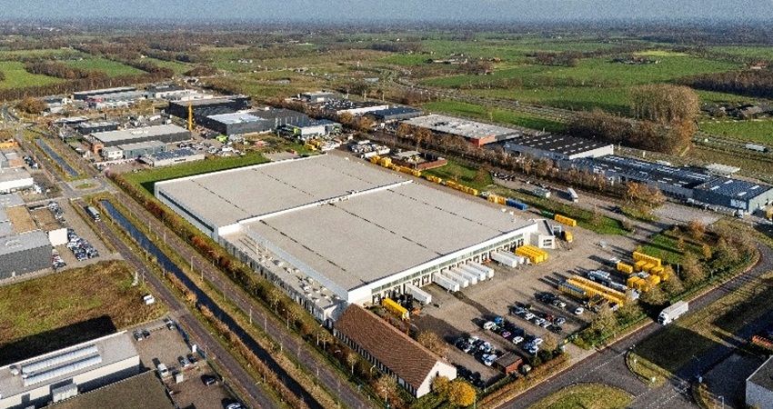 Aloys Roemaat Transport huurt distributiecentrum in Groenlo