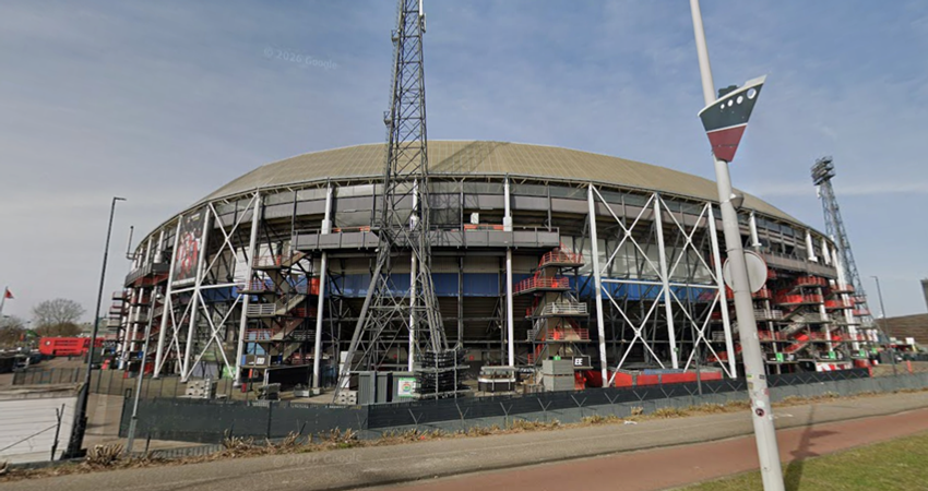 Voetbalclub Feyenoord krijgt De Kuip in handen