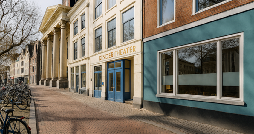 Caron Real Estate koopt rijksmonument aan Oudegracht in Utrecht