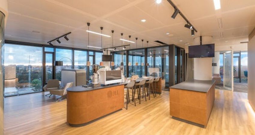 JLL verlengt huur hoofdkantoor in Atrium op Zuidas