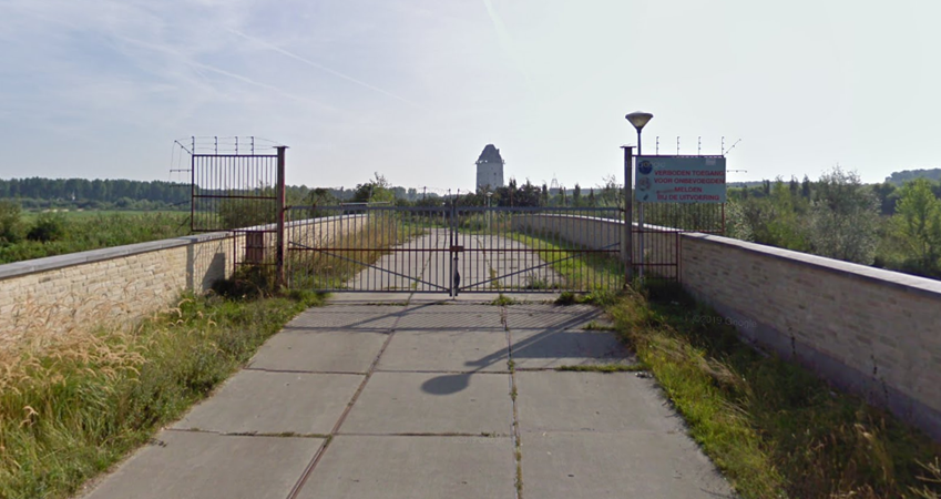 Komen er dan eindelijk woningen op terrein kasteel Almere?