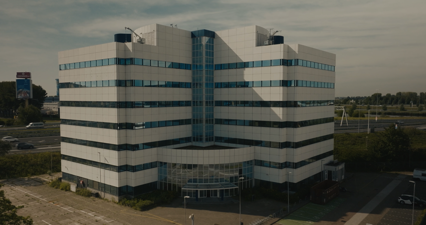 Dronebedrijf DeltaQuad huurt op Campus Cees in Amsterdam
