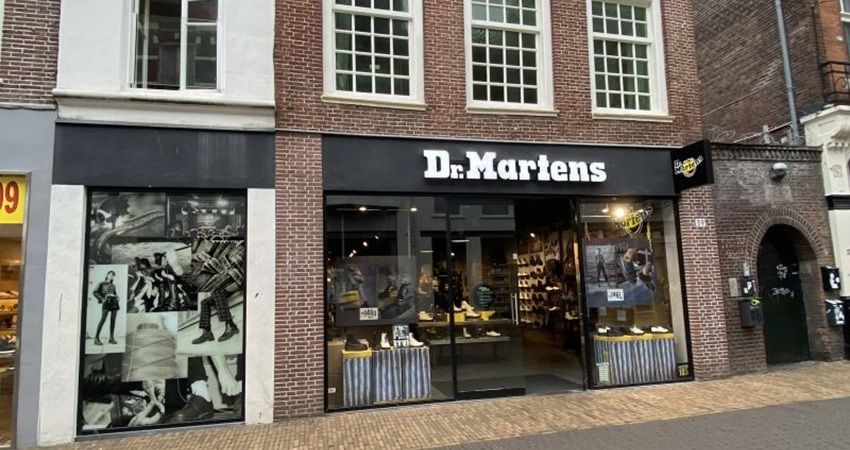 Caron koopt winkel met bovenwoning in Utrecht van RJB Group