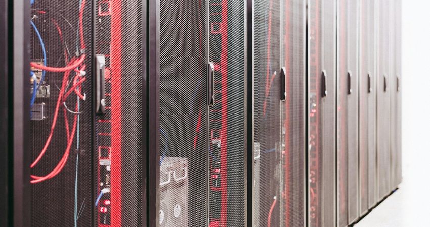 Ondanks politieke weerstand komen er zeker zeven megadatacentra bij