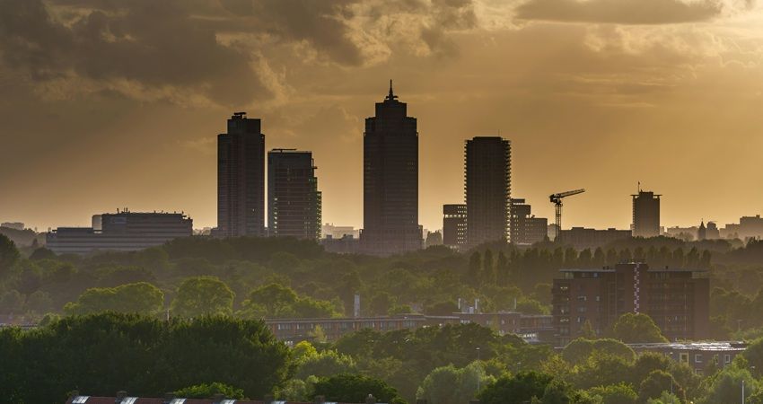 Tophuur Zuidas stijgt boven 650 euro per m2, schaarste houdt huurgroei in stand