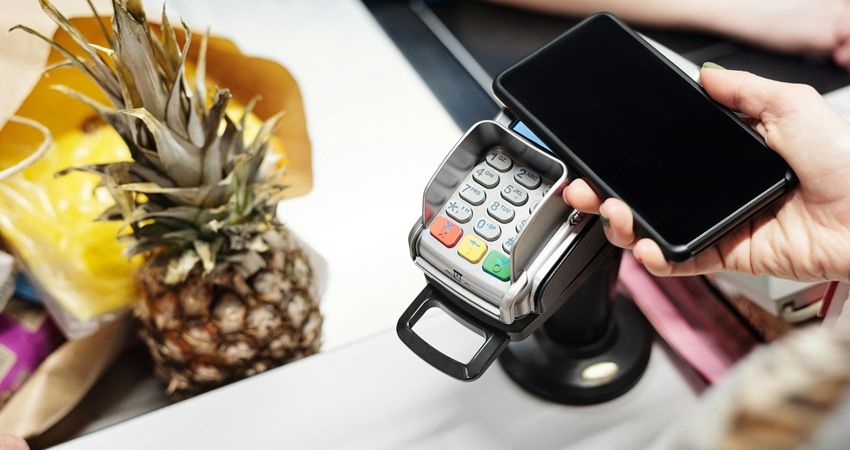 Inflatie zakt licht naar 3,1 procent in oktober