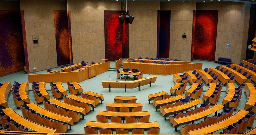 Tweede Kamer stemt voor leegstandsheffing en tegen ovb naar 6 procent 