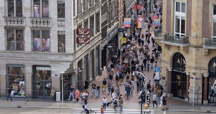 Omzet detailhandel stijgt in augsutus met 3,5 procent