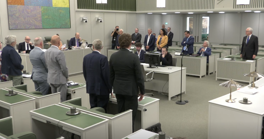 Regiewet aangenomen na debat Eerste Kamer: ‘Regie mag geen synoniem worden voor vertraging’
