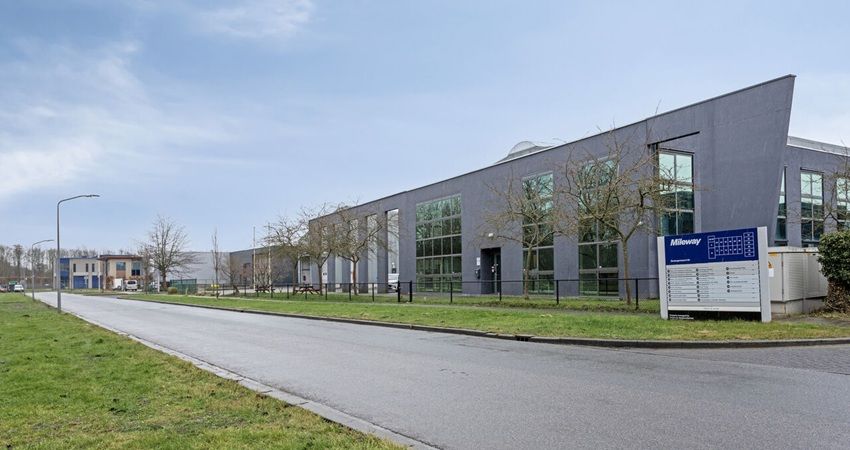 Dijkstra Vereenigde huurt bedrijfsgebouw in Almere