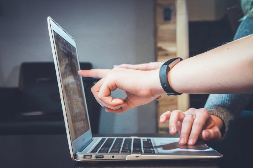 Vastgoedsoftwarespecialist Bloxs neemt Informant Software over