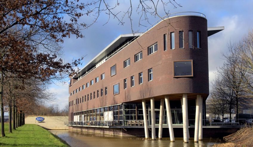 M7 Real Estate verkoopt Hanzelaan 320-328 in Zwolle
