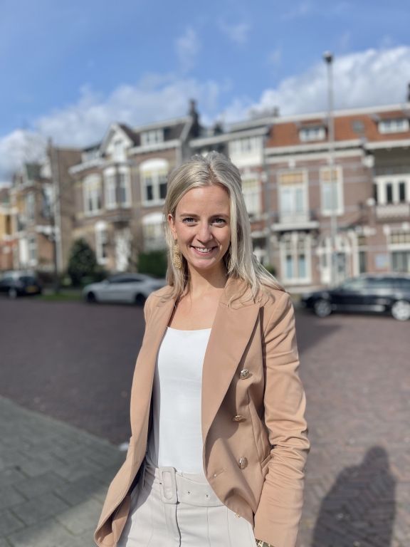 Nijman naar BMV Taxaties Arnhem/Ede 