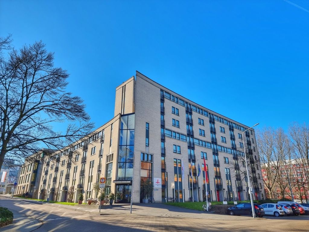 Stichting Maastricht School of Management verkoopt