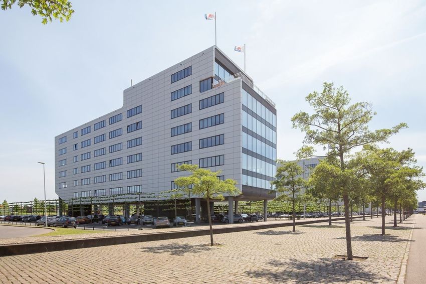 DHG verhuurt laatste kantoorverdieping Waalhaven O.Z. 77 in Rotterdam